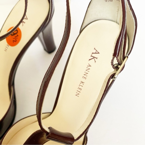 NEW Anne Klein Maroon Brown Leather T-Strap Heels Shoes Classic Size 9.5 - Picture 12 of 14